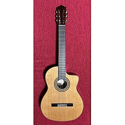 Magna CG-88 C CE 4/4 klasická gitara s elektronikou, solid top