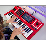 AKAI Professional - MPC KEY 37 Keyboard GrooveBox
