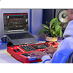 AKAI Professional - MPC KEY 37 Keyboard GrooveBox