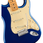 Fender American Ultra Stratocaster®, Maple Fingerboard, Cobra Blue