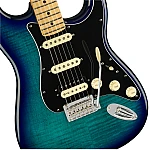 Fender Limited Edition Player Stratocaster® HSS Plus Top, Maple Fingerboard, Blue Burst