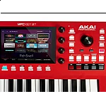 AKAI Professional - MPC KEY 37 Keyboard GrooveBox