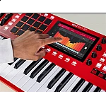 AKAI Professional - MPC KEY 37 Keyboard GrooveBox
