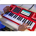 AKAI Professional - MPC KEY 37 Keyboard GrooveBox