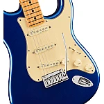 Fender American Ultra Stratocaster®, Maple Fingerboard, Cobra Blue
